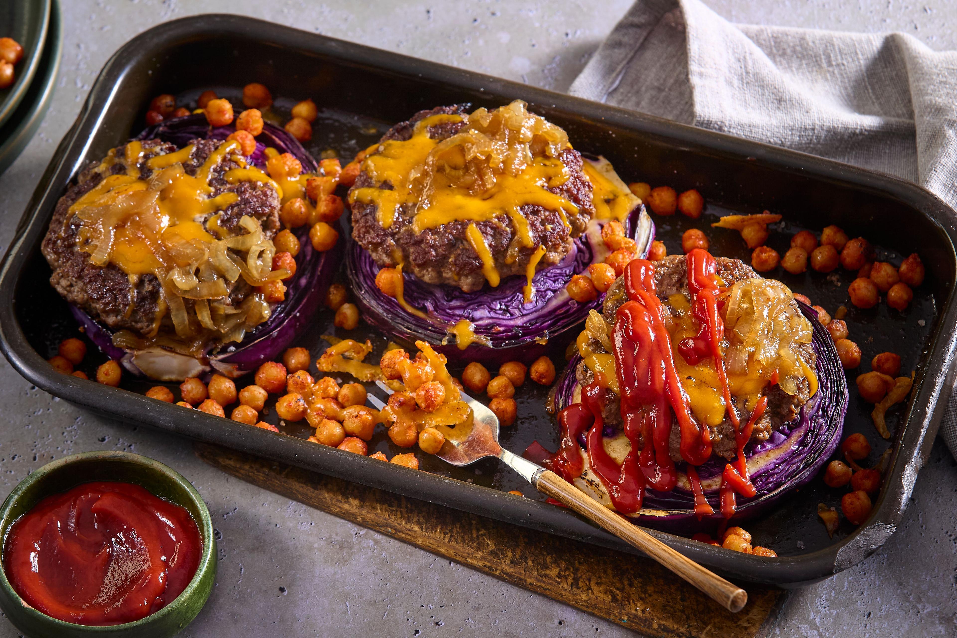 Kapustový hamburger s cícerom