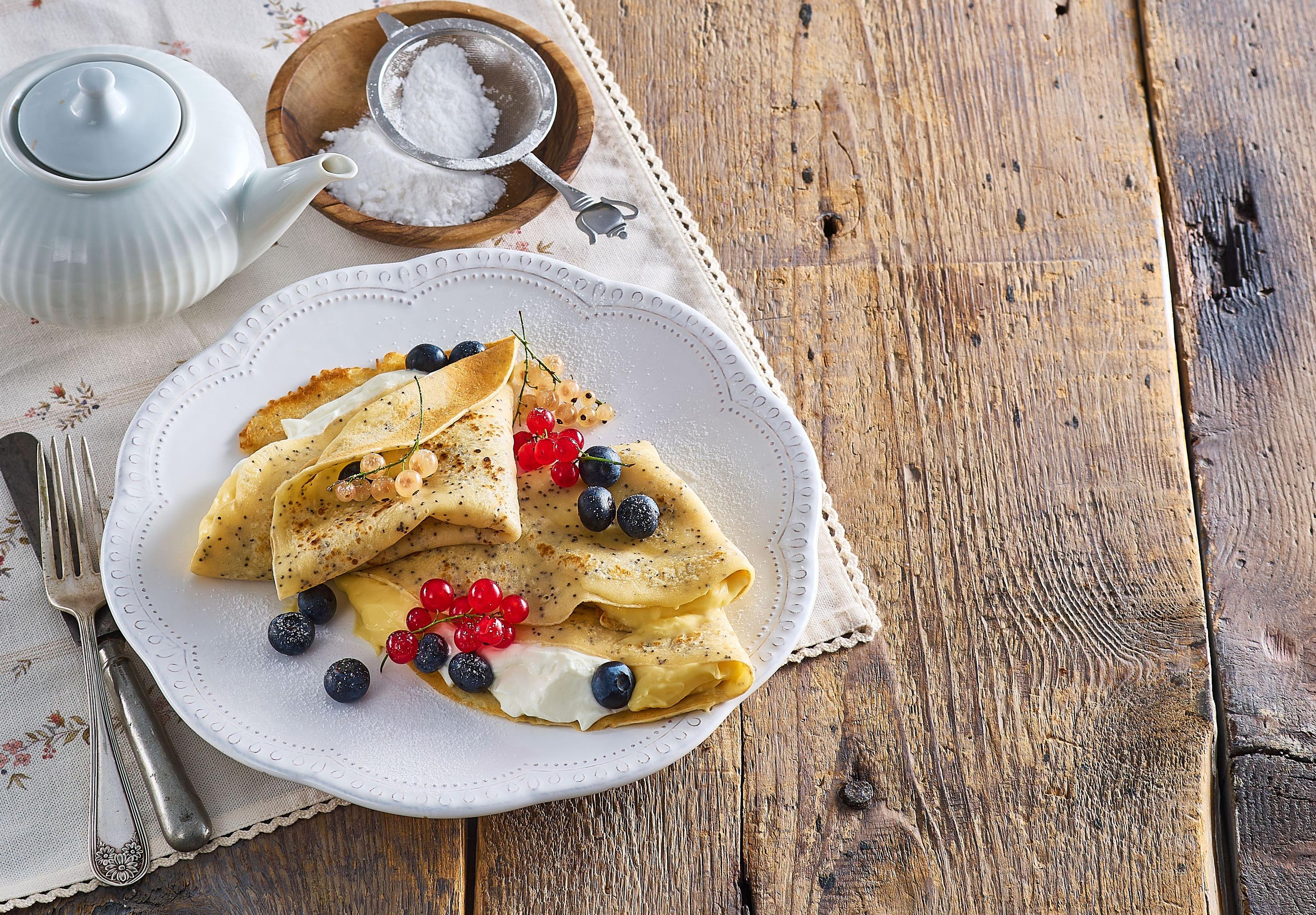 Makové palacinky s lemon curd
