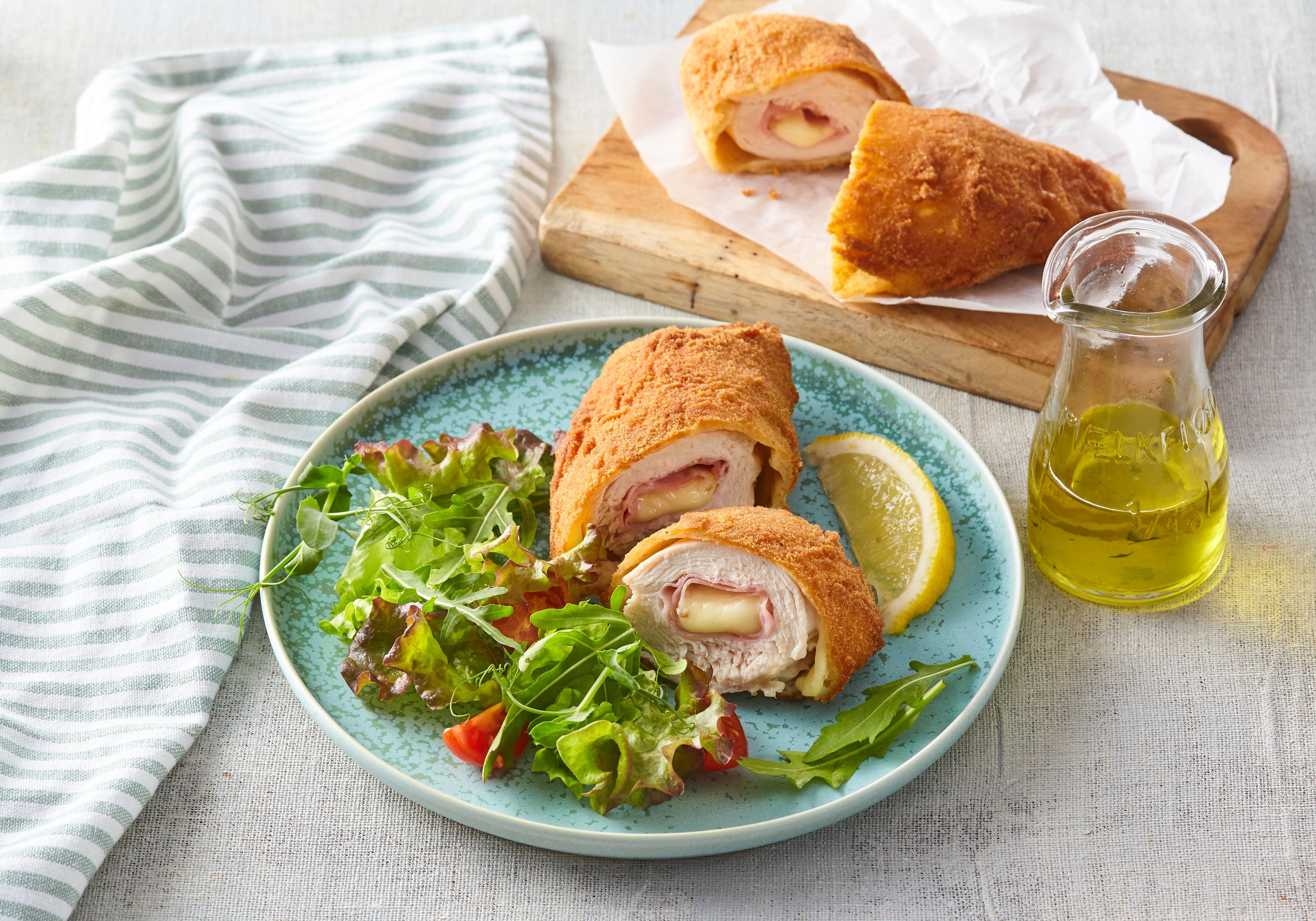 Cordon bleu so šalátom