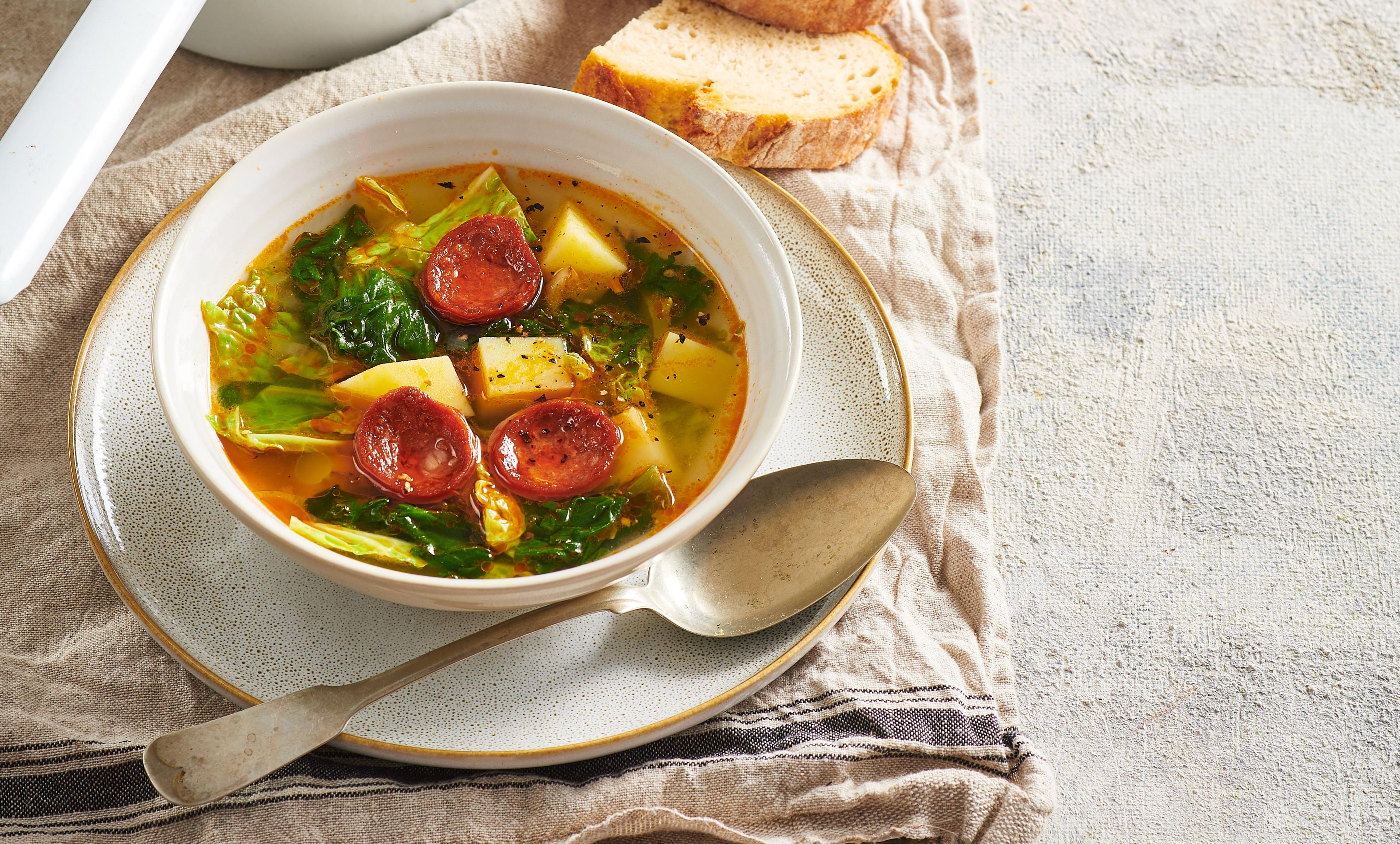 Portugalská polievka Caldo verde