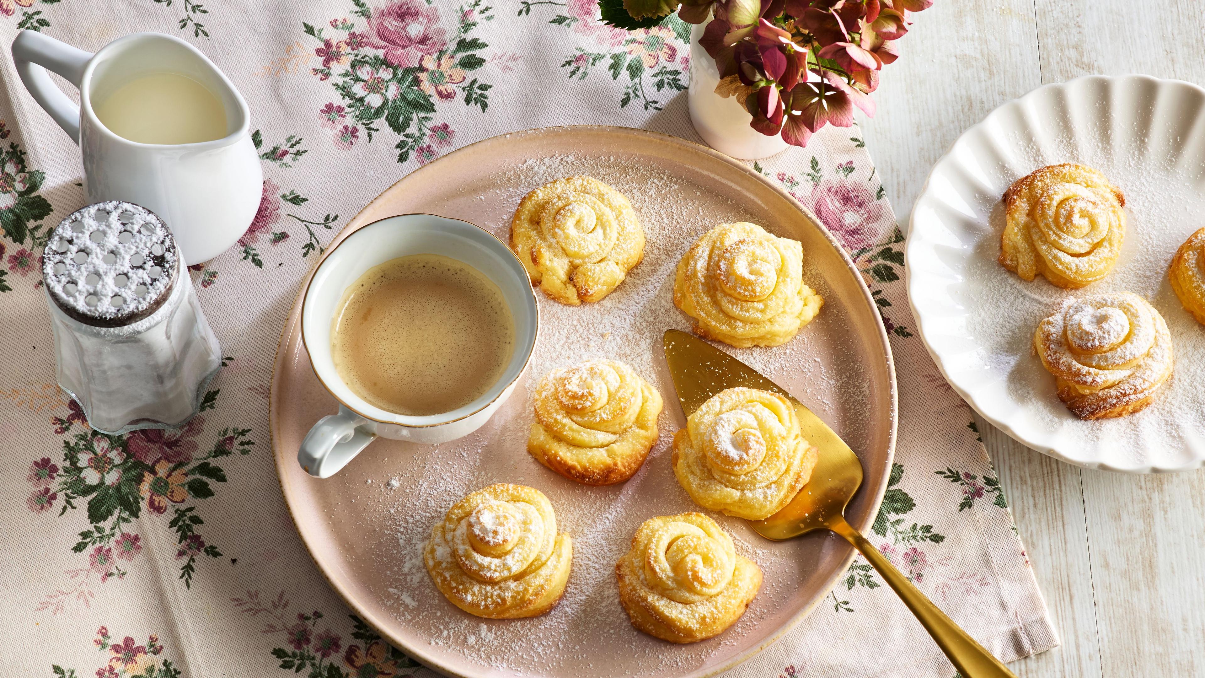 Ružičky z tvarohového cesta