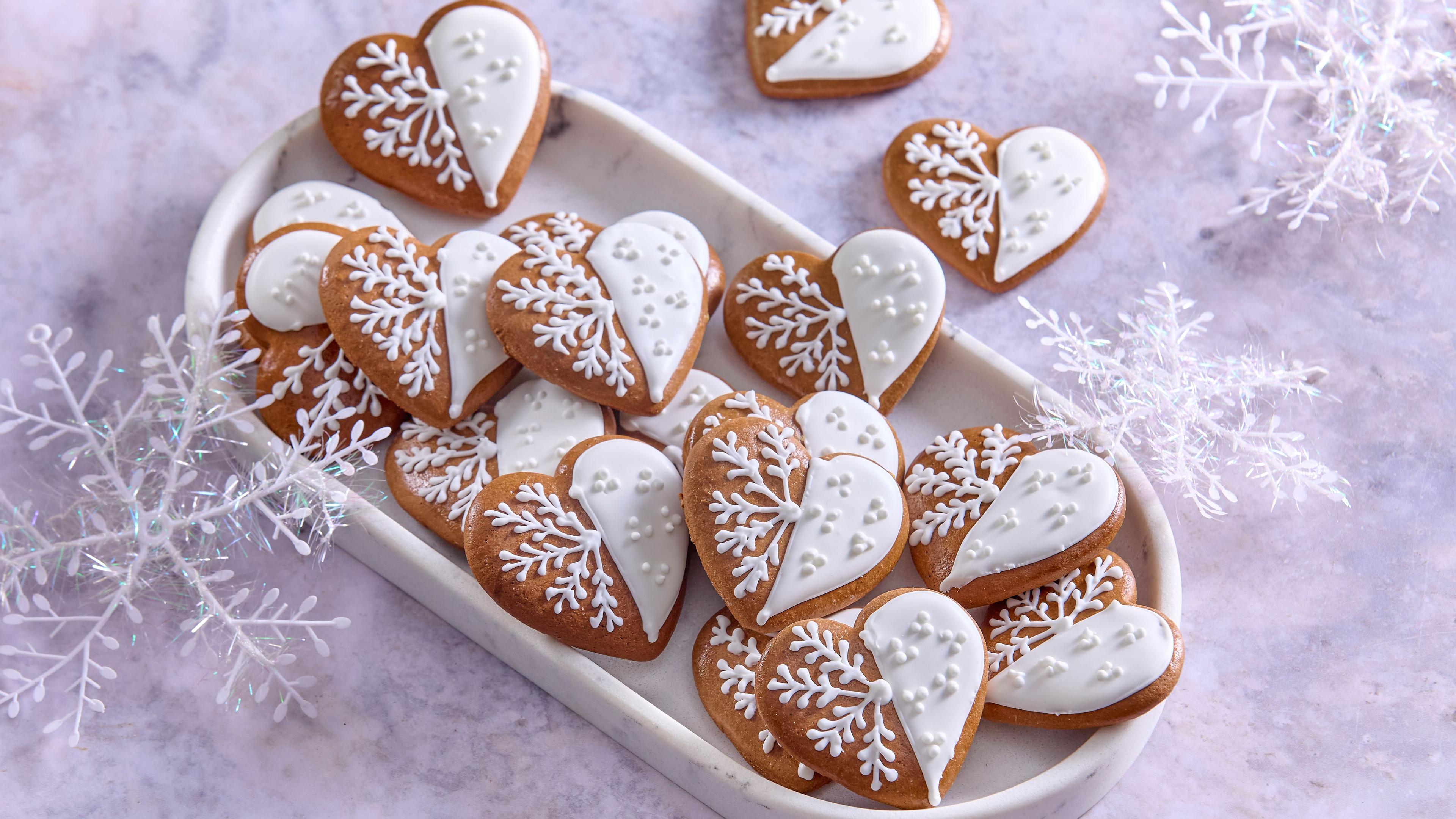 Tradičné zdobené medovníčky