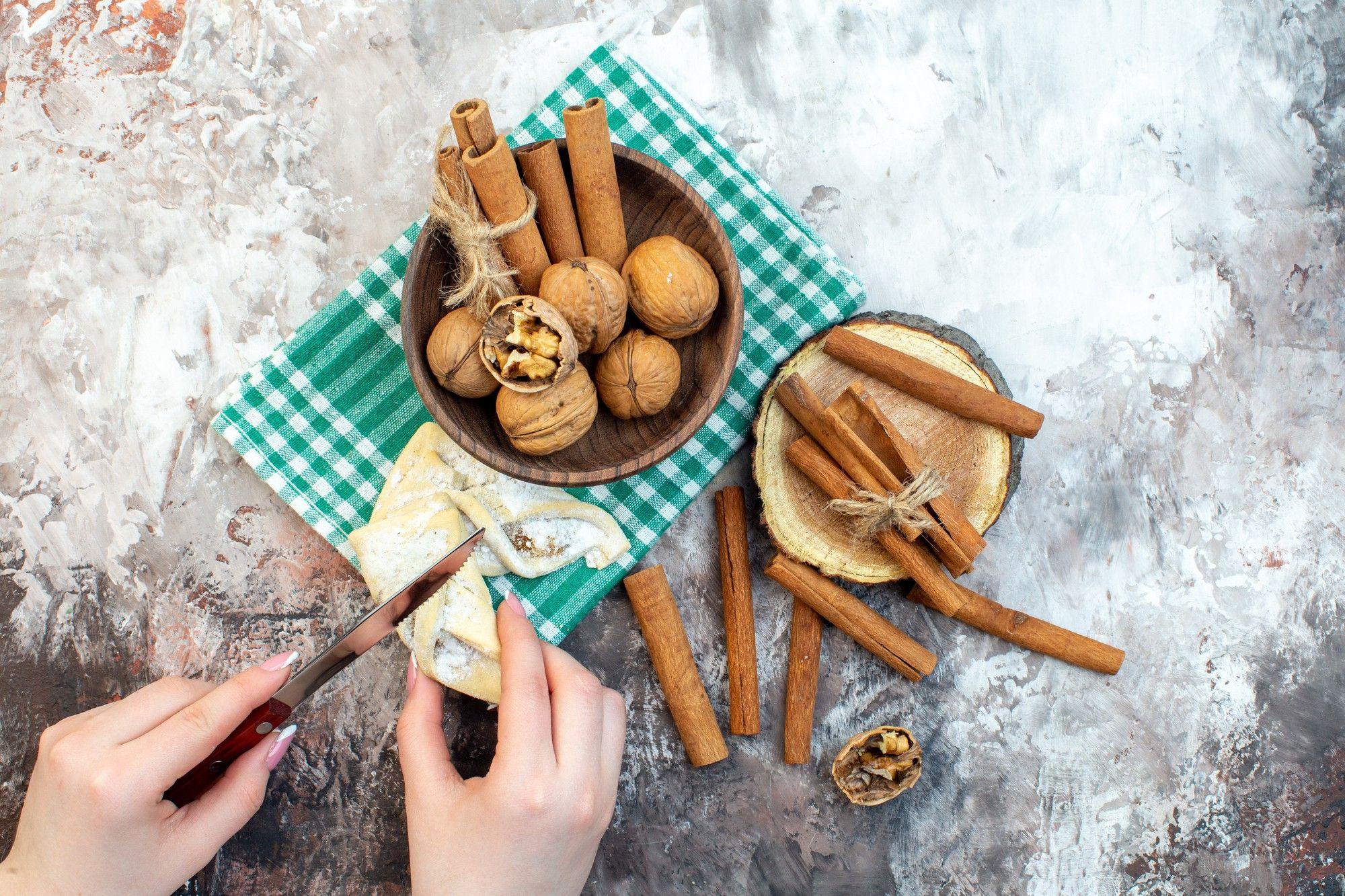 škorica a sladké koláčiky