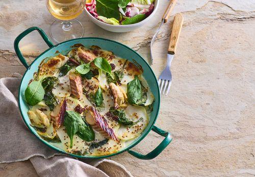 Zapekaný kaleráb s údenou makrelou a špenátom