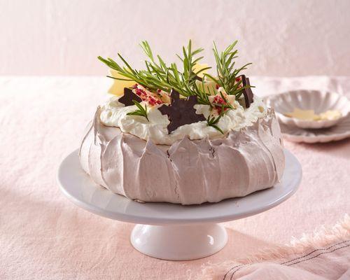Vianočná Pavlova torta