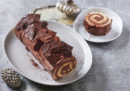 Vianočná čokoládová roláda s whisky