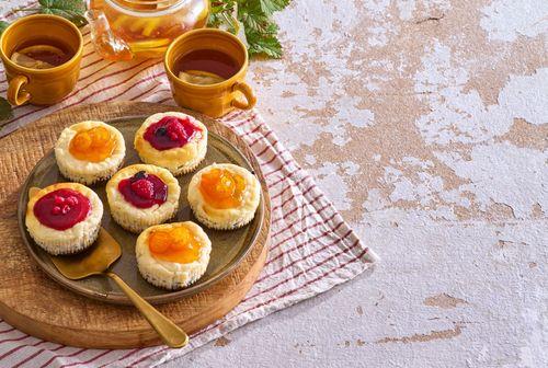Mini cheesecaky s tvarohovou náplňou