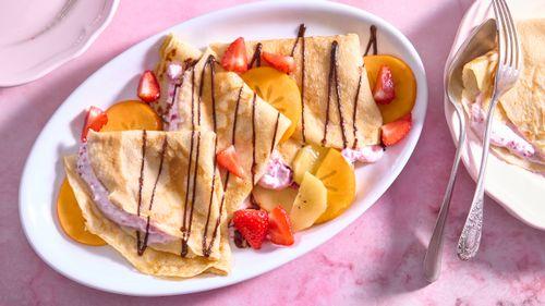 Palacinky bez vajec s ovocným tvarohom