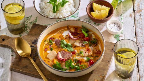 Indické kokosové karí s kaprom