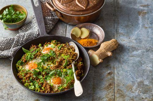 Korenené mleté mäso s vajíčkom