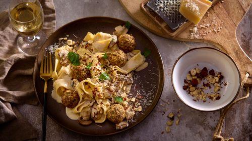 Cestoviny so šošovicovými guľôčkami