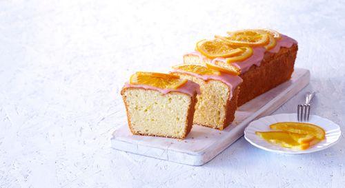 Jogurtový chlebík s pomarančmi