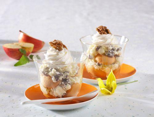 Jablkový krém s piškótami a orechmi