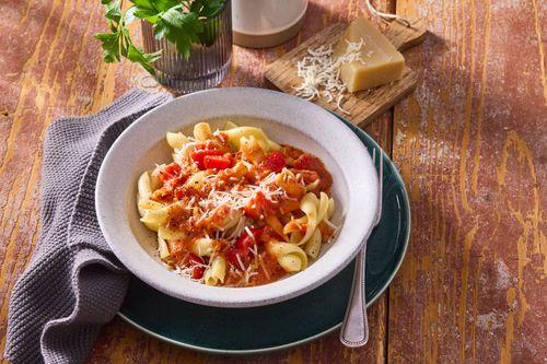 Cestoviny s paradajkami a vodkou